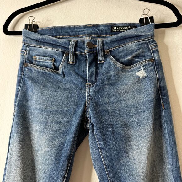 Blank NYC High Cuff Straight Medium Wash Distressed Jeans Low Rise Stretch 24 - Picture 6 of 15